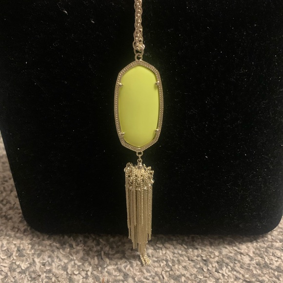 Neon Elle's and Necklace - Picture 3 of 3